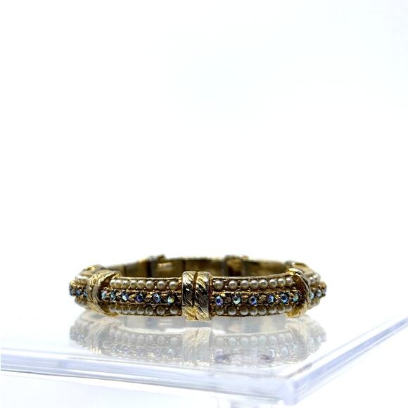 Gold Tone Bangle Hinge Cuff Bracelet Multi Rhinestone Jewelry Vintage - Picture 2 of 6